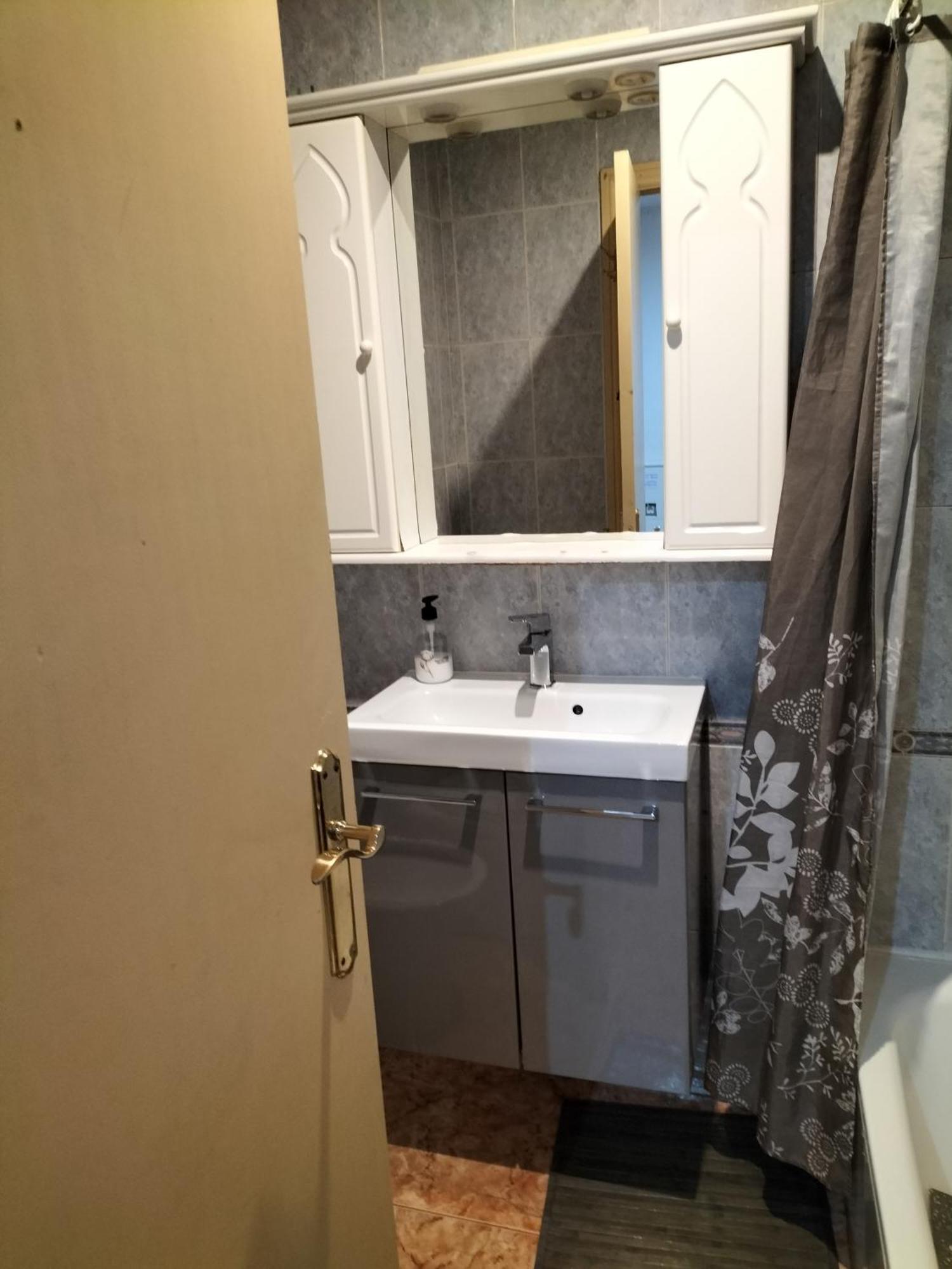 Habitacion Tranquila Y Familiar Madrid Kültér fotó